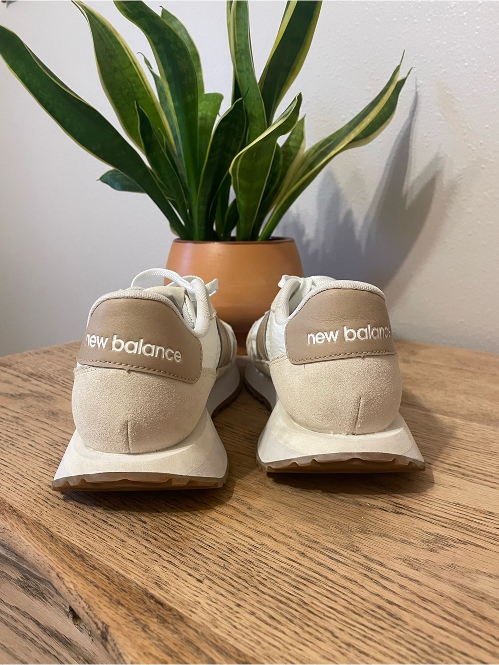 New Balance 237 Sneakers “Sea Salt" or "Ivory/Beige" Women’s Size 9 - Picture 4 of 8